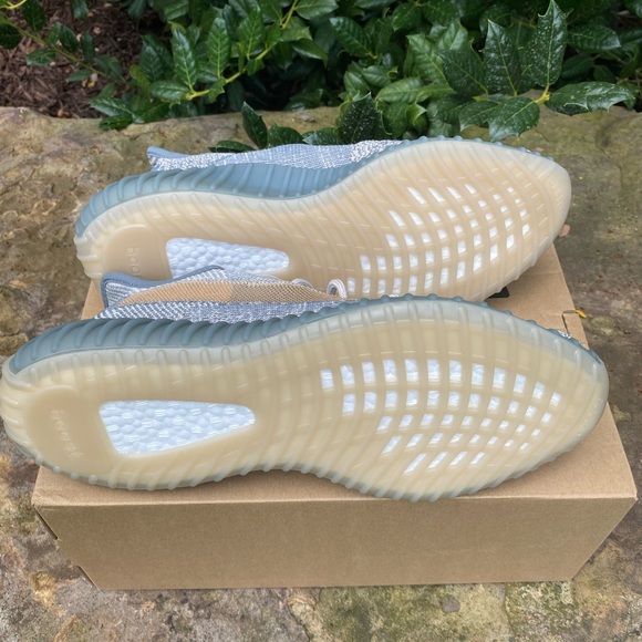 Yeezy 350 V2 ISRAFI - Picture 5 of 10